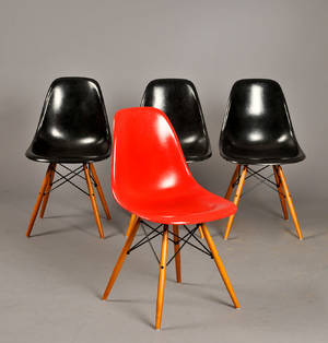 Charles Eames. Sæt på fire skalstole 4.