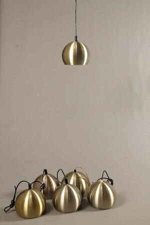 Samling kugleformet pendler 6
