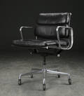 Charles Eames. Soft Pad kontorstol, sort læder 