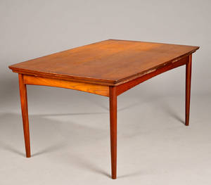 Spisebord af teak med hollandsk udtræk