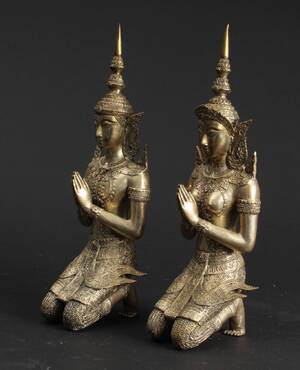 Par thailandske buddhaer 2 
