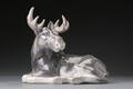 Royal Copenhagen. Figur af porcelæn liggende elg nr. 2813  Denne vare er sat til omsalg under nyt varenummer 4293403