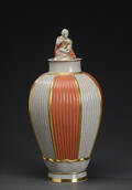Royal Copenhagen. Lågkrukke af porcelæn