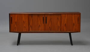 Dansk møbelproducent lav skænk i palisander