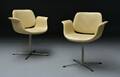 Johannes Foersom  Peter Hiort-Lorenzen. Et par Flamingo armstole, model EJ 205 2