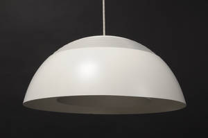 Arne Jacobsen, AJ pendel Ø. 50 cm., hvid