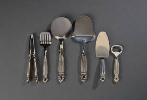 Georg Jensen. KongeAcorn tatøj af sølv og stål 6