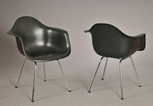 Charles  Ray Eames. Par armstole, model DAX. 2