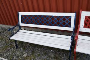 Utemöbelssoffa med smidesgavlar 125x75