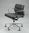Charles Eames. model EA 217