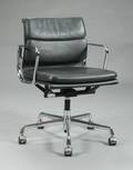 Charles Eames. model EA 217