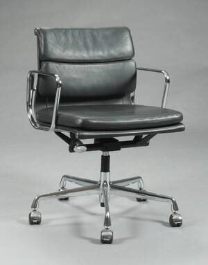 Charles Eames. model EA 217