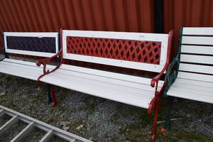 Utemöbelssoffa med smidesgavlar 130x80