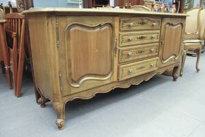 Sideboard, rokokostil