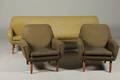 Dansk møbelproducent. Fire-pers. sofa og 2 lænestole.3