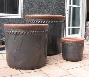 Krukkesæt med 3 havekrukker af glaseret stentøj 3