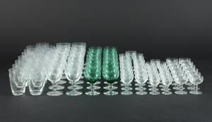 Glasbesætning 83 Denne vare er sat til omsalg under nyt varenummer 4270588