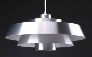 Jo Hammerborg. Pendel af aluminium, model Nova 