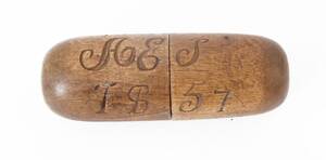 Fodral, allmoge, daterat 1857