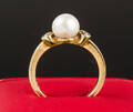 Ring in 14 k yellow gold with freshwater pearl and diamonds