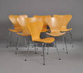 Arne Jacobsen. Sæt på seks stole af bøgetræ, model 3107 6