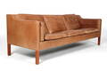 Børge Mogensen.Tre-pers. sofa, model 2213, originalt læder. Denne vare er sat til omsalg under nyt varenummer 4883163