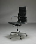 Charles Eames. Kontorstol, model EA 119