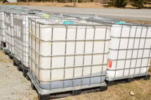 Enkubikstank har innehållit livsmedel