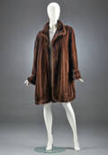 Saga, frakke af scanglow mink, str. 42