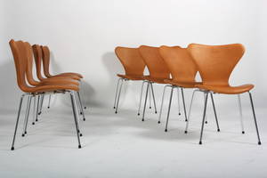 Arne Jacobsen. Sæt på otte stole model 3107. 8