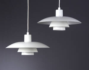 Poul Henningsen. PH 43 to pendler. 2