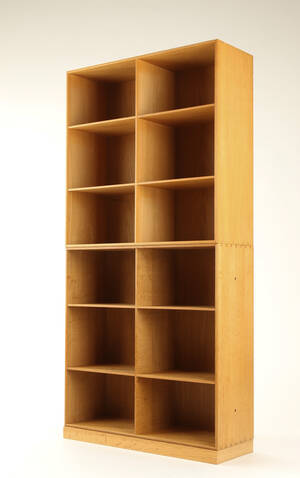 Mogens Koch. To reoler af massiv eg 21