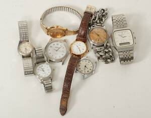 Dam- samt herrarmbandsur