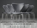 Arne Jacobsen. Seks syverstole model 3107, sort læder 6