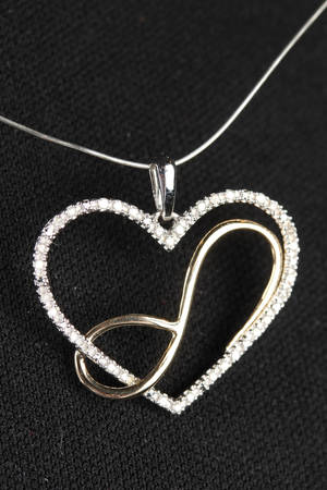 Hjertevedhæng med diamanter - ca. 0.25 ct.