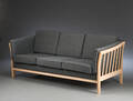 Dansk møbelproducent. Tre-pers. sofa. 