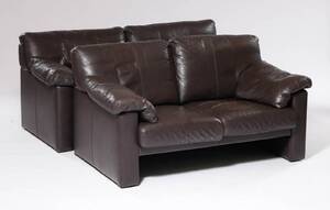 To lædersofaer 1980erne 2