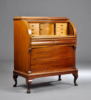 Chatol af mahogni med cylinderklap ca. 1900