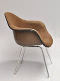 Charles Eames. Armstol, model DAX.