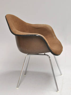 Charles Eames. Armstol, model DAX.