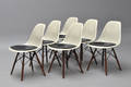 Charles Eames. Sæt på seks Vintage skalstole, model DSW. 1960-70erne, nybetrukket med sort læder 6