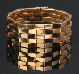 Armbånd af 14 kt guld 53,3 gr. Denne vare er sat til omsalg under nyt varenummer 4899479