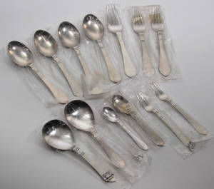 Georg Jensen. Antik bestikdele af sterlingsølv. 13