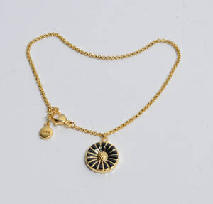 Georg Jensen - Daisy armbånd - Marguerit forgyldt og sort emalje Denne vare er sat til omsalg under nyt varenummer 4077765