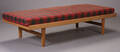 Dansk møbelproducent. Daybed  briks, egetræ, 1970erne