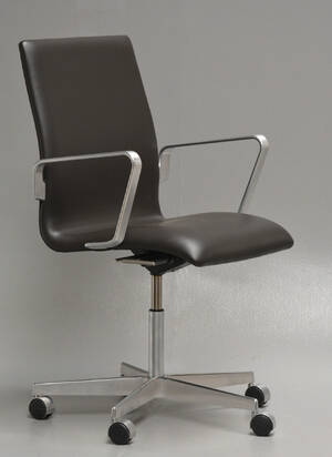 Arne Jacobsen. Oxford kontorstol, model 3291