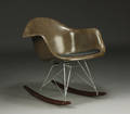 Charles Eames. Gyngestol, model Rocker