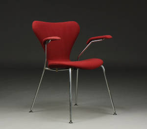 Arne Jacobsen. 7er armstol