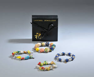Larthel Jewellery. Fire armbånd 4