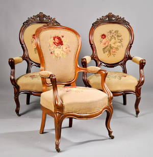 Tre nyrokoko armstole af mahogni 3